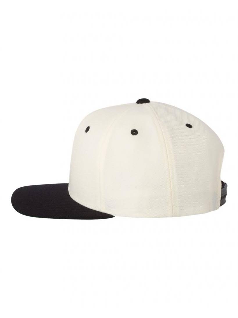 yupoong classic 6 panel snapback