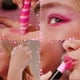 thumbnail image 4 of Set de maquillaje Miraculous Ladybug Kids con esmalte de uñas y tiza para el cabello, 4 of 9