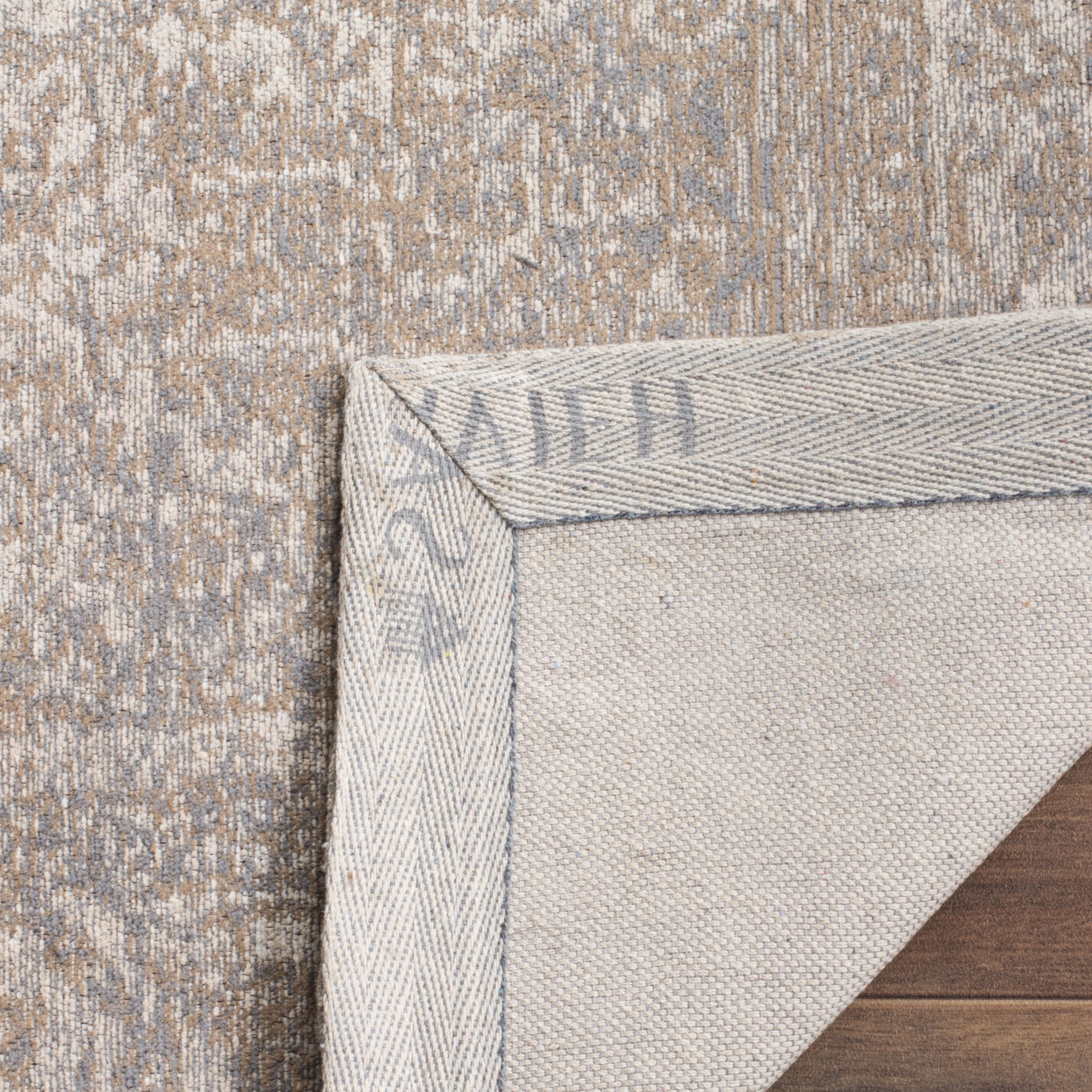Safavieh Classic Vintage Power Loomed Beige Geometric Area Rug, 10 x 14