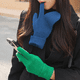 thumbnail image 4 of Guantes sin dedos con palmas de gamuza, 4 of 5