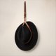 thumbnail image 3 of Soporte para Sombreros de Vaquero para Camiones: Mantenga Sombreros Protegidos en la Carretera con Nuestro Estante para Sombreros de Vaquero de Hecho una Mano. Percha, 3 of 5