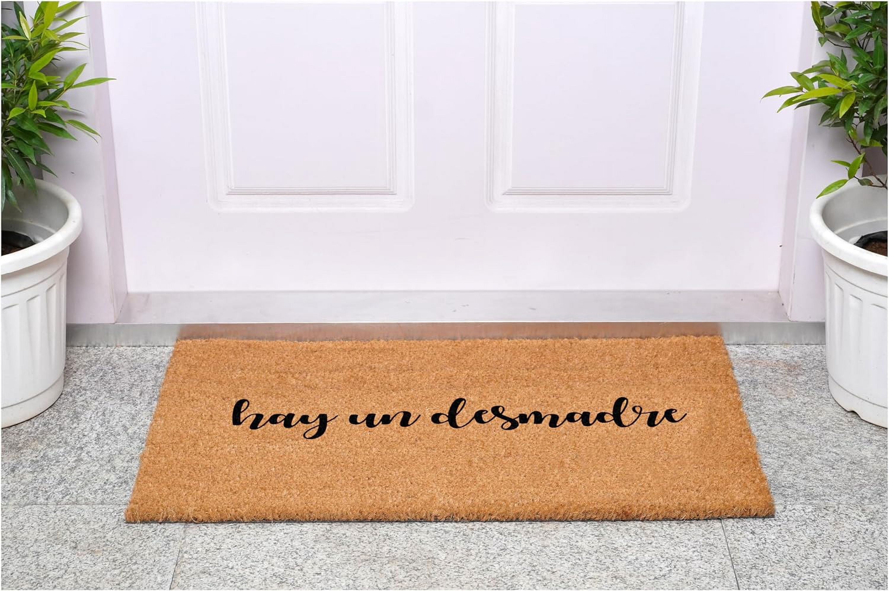 Calloway Mills 113401729 Hay Un Desmadre Script Spanish Doormat 17" x 29"