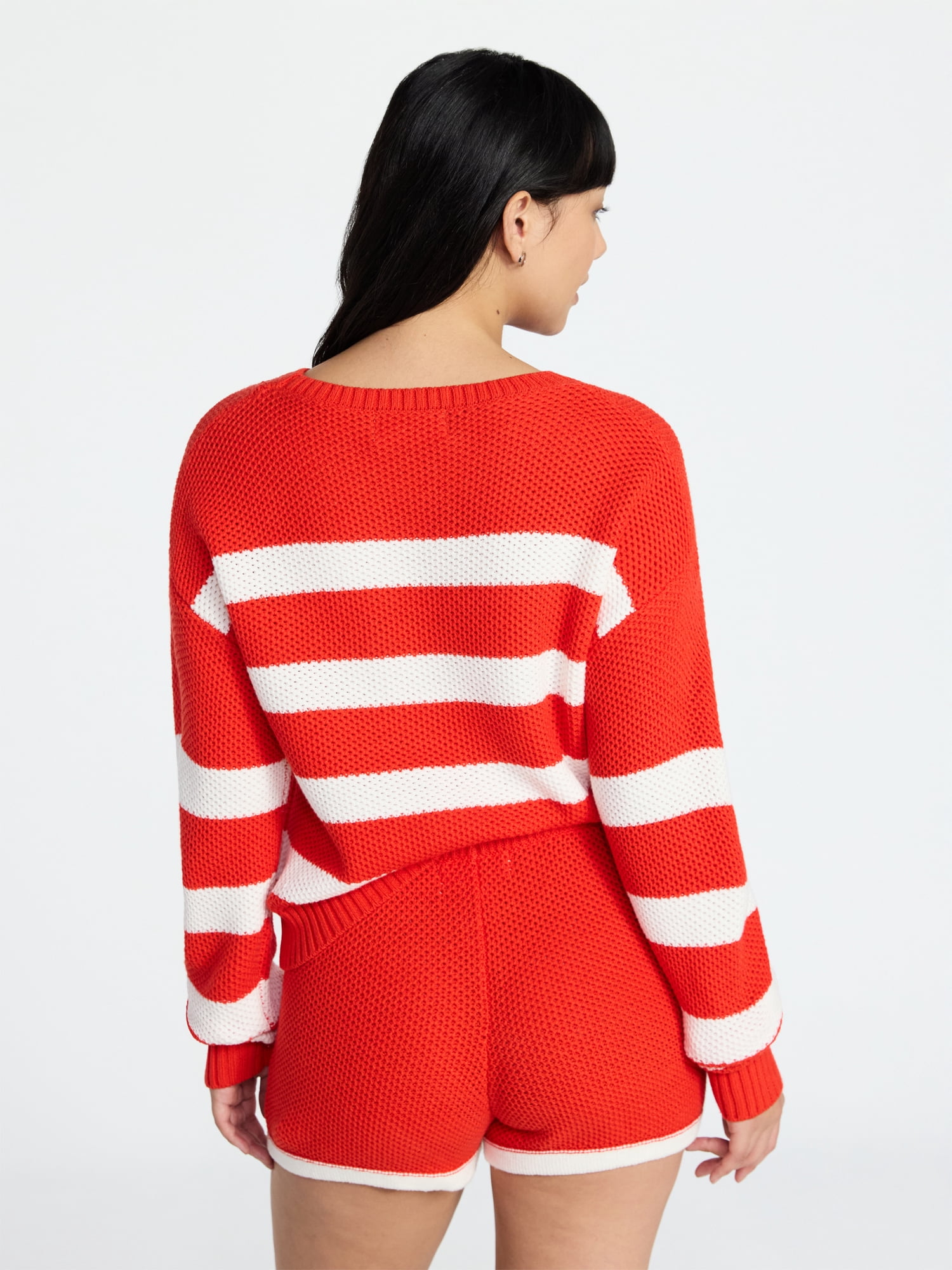 No Boundaries Drop Shoulder Crewneck Pullover Top and Shorts Set, 2-Piece, Women's XXS-XXL