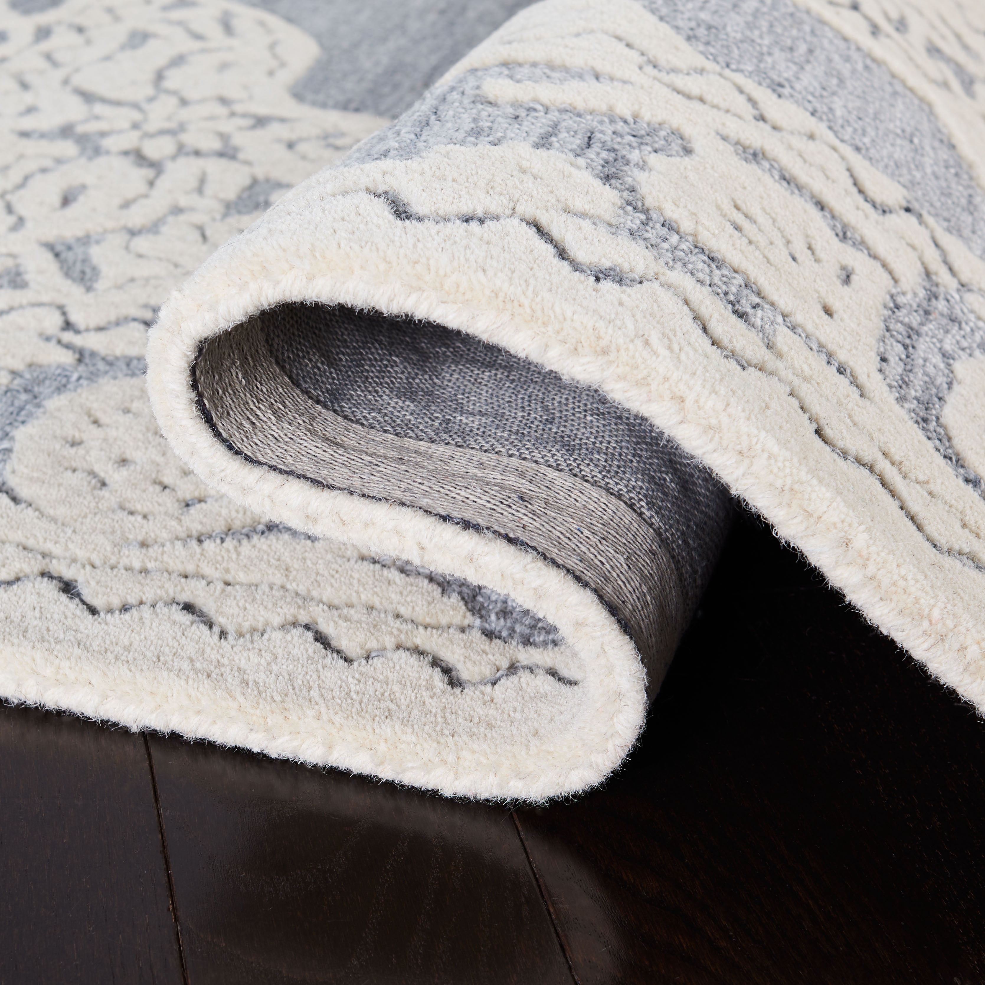 Safavieh Micro-Loop Antonio Medallion Runner Rug, Light Blue/Ivory, 2'3" x 8'