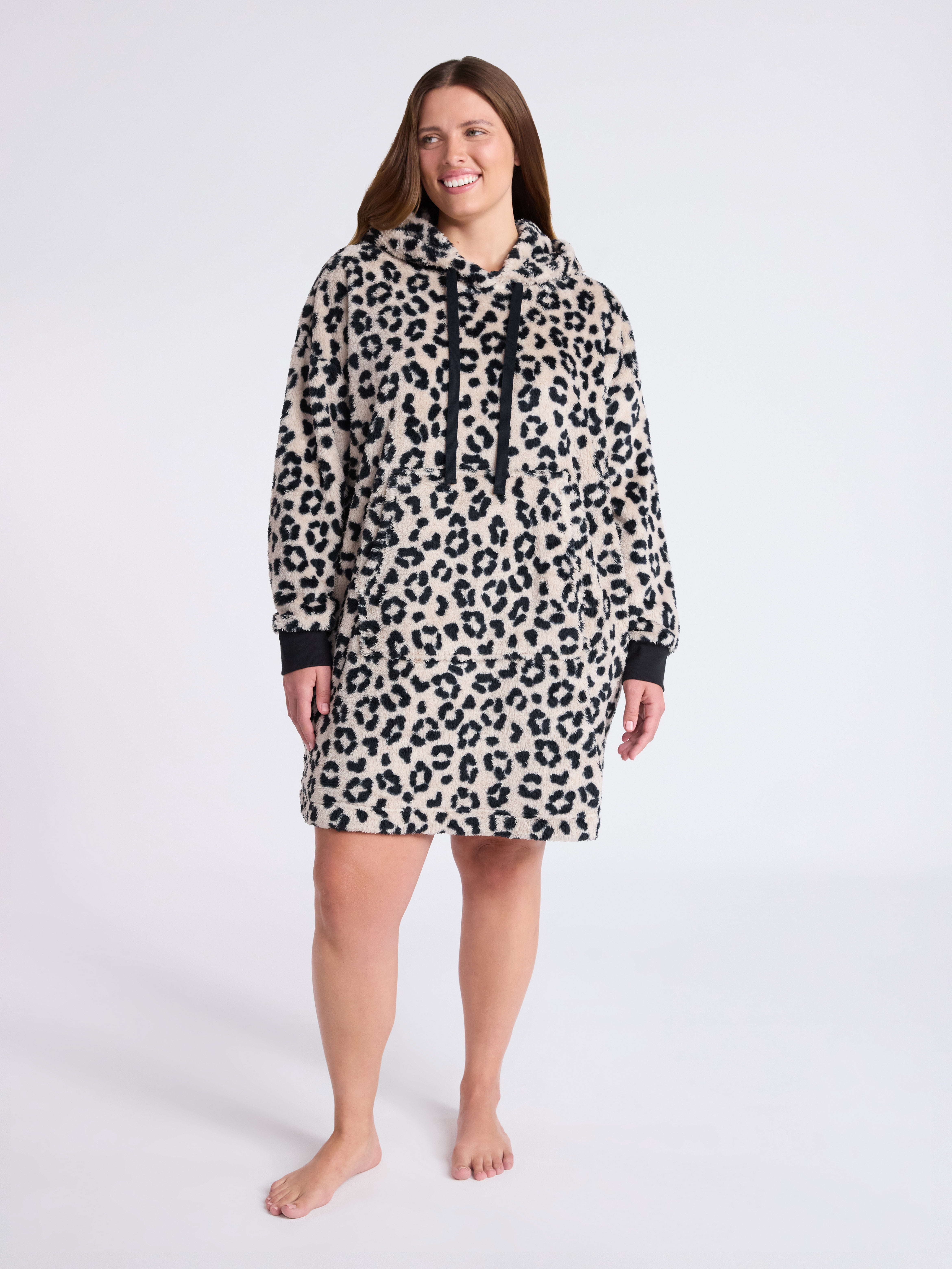 Joyspun Women's Oversized Hooded Plush Lounger, Size XS-3X