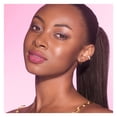 thumbnail image 4 of Maquillaje en barra Revlon Glimmer tinted moisturizer stick tono 170 8.9 gr, 4 of 5