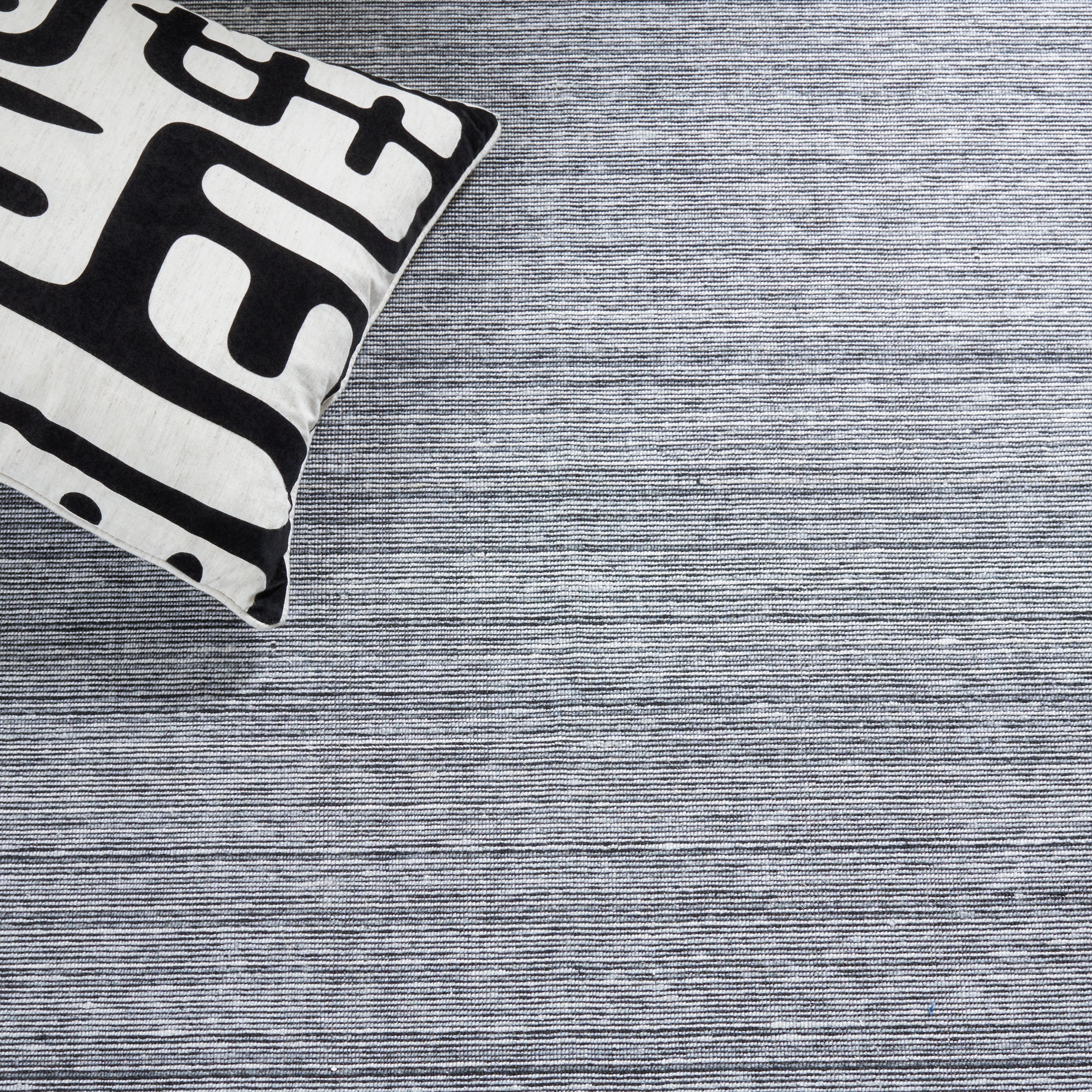 SAFAVIEH Kilim Cemal Striped Polyester Area Rug, Grey/Ivory, 8' x 10'