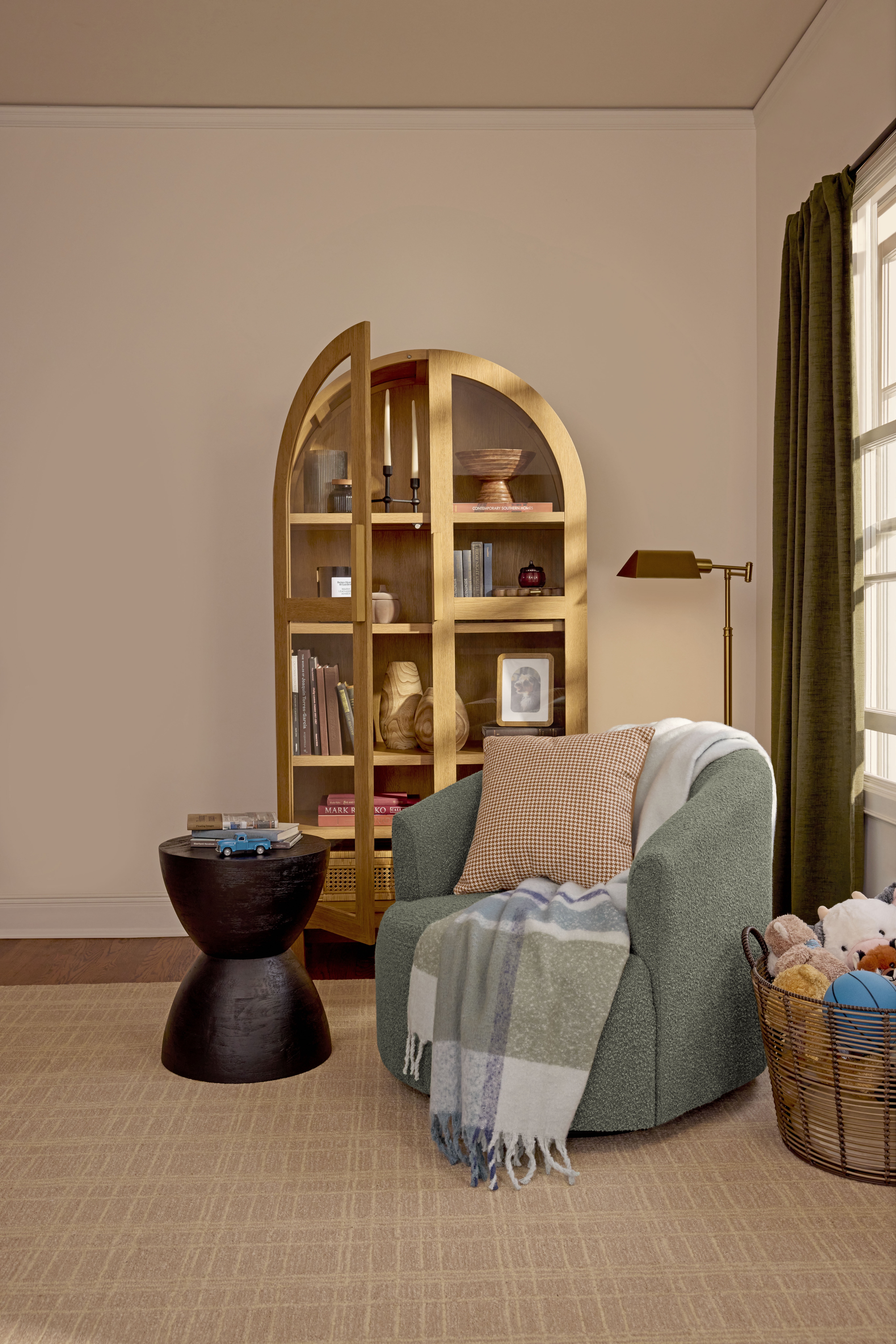 Better Homes & Gardens James Wood End Table, Rich Black Finish