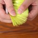 thumbnail image 4 of 2X Cepillo de Limpieza de Escombros de SáBanas de Cama Cerdas Suaves Plumero de Sofá de Escritorio (Verde), 4 of 5