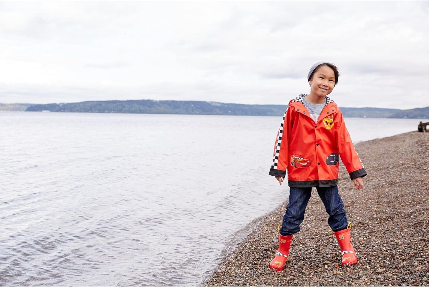 Lightning mcqueen hotsell rain boots