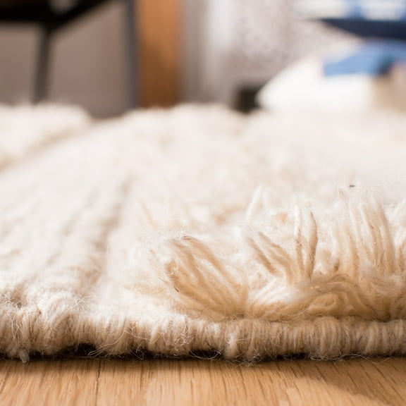 SAFAVIEH Casablanca Candida Striped Wool Shag Area Rug, Beige, 5' x 8'