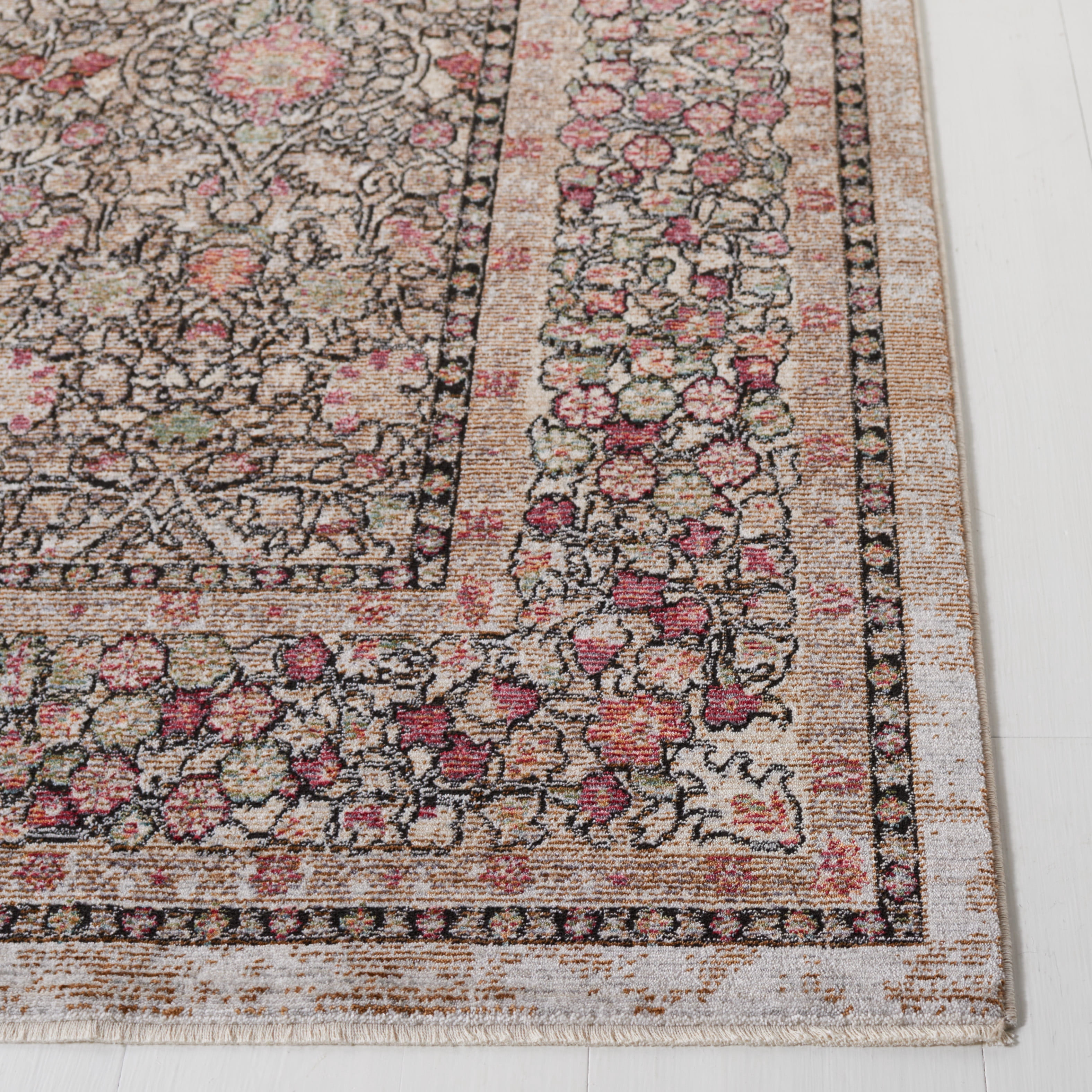 SAFAVIEH Crimson Codie Distressed Area Rug, Beige/Brown, 5' x 7'