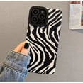 thumbnail image 3 of Funda de teléfono a prueba de golpes con diseño de rayas de cebra en blanco y negro para iPhone 14, 11, 12, 13, 15, 16 Pro Max, 14, 15 Plus, X, XS Max, XR, 3 of 5