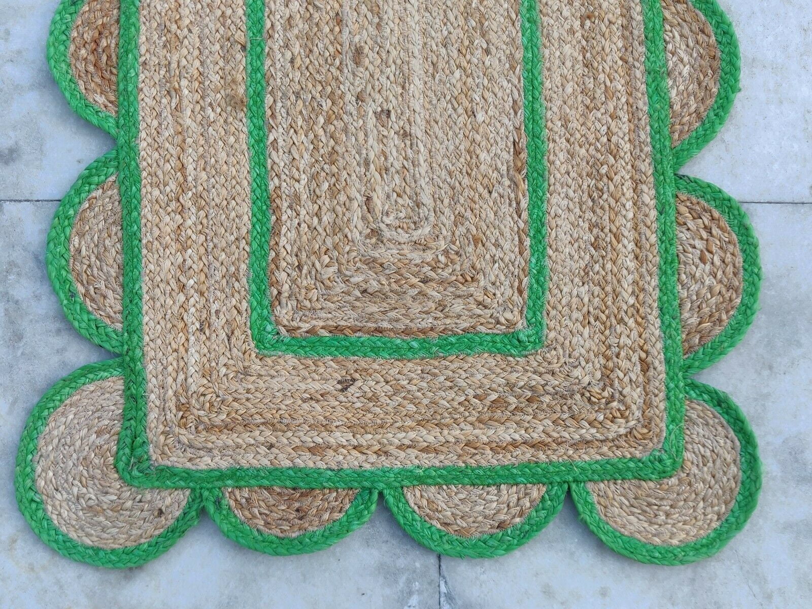 2 x 3 Feet ( 60 cm x 90 cm ) Natural Jute with Green Scalloped Area Rugs , Home Decor Rugs