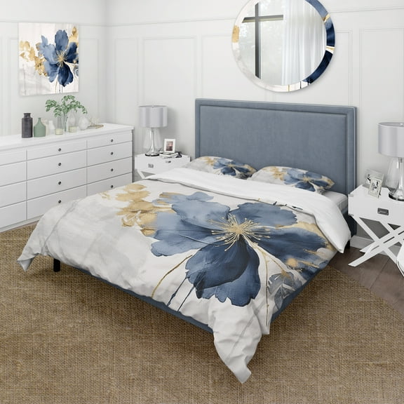 DESIGN ART Designart "Blue White Hibiscus Tropical Harmony Flowers I" Blue Traditional - Bedding Cover Set With Shams King