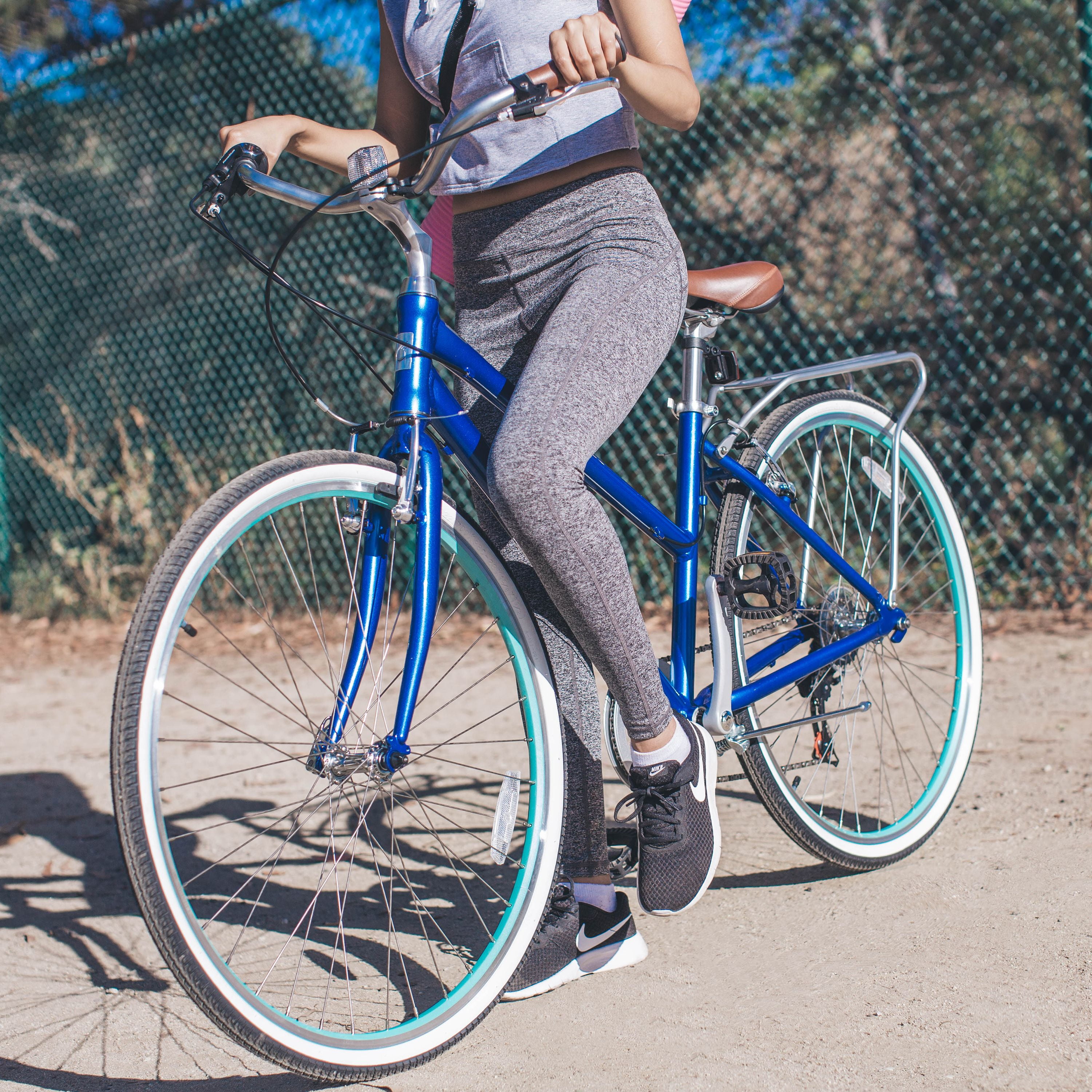 R♡　レディース　BLK XS Free Shipping! sixthreezero Women's 7-Speed Hybrid Commuter