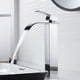 thumbnail image 1 of Grifo de baño de lujo, caño cascada con control de una sola manija, cartucho de cerámica duradero y acabado cromado, para un toque de elegancia en su hogar, 1 of 5