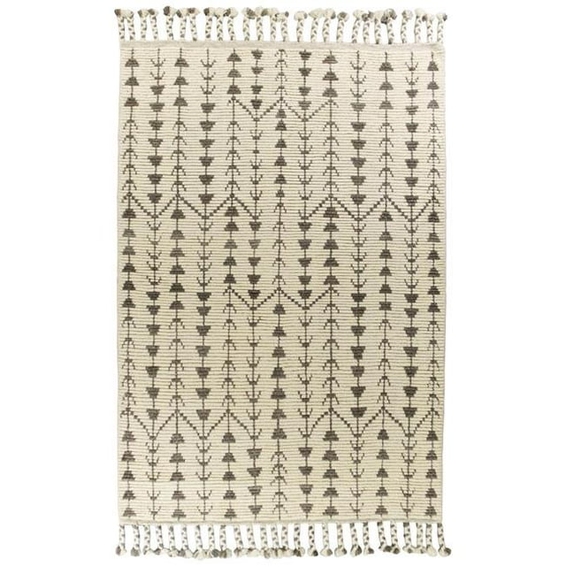 HomeRoots 350164 5 x 8 ft. Wool Ivory Area Rug