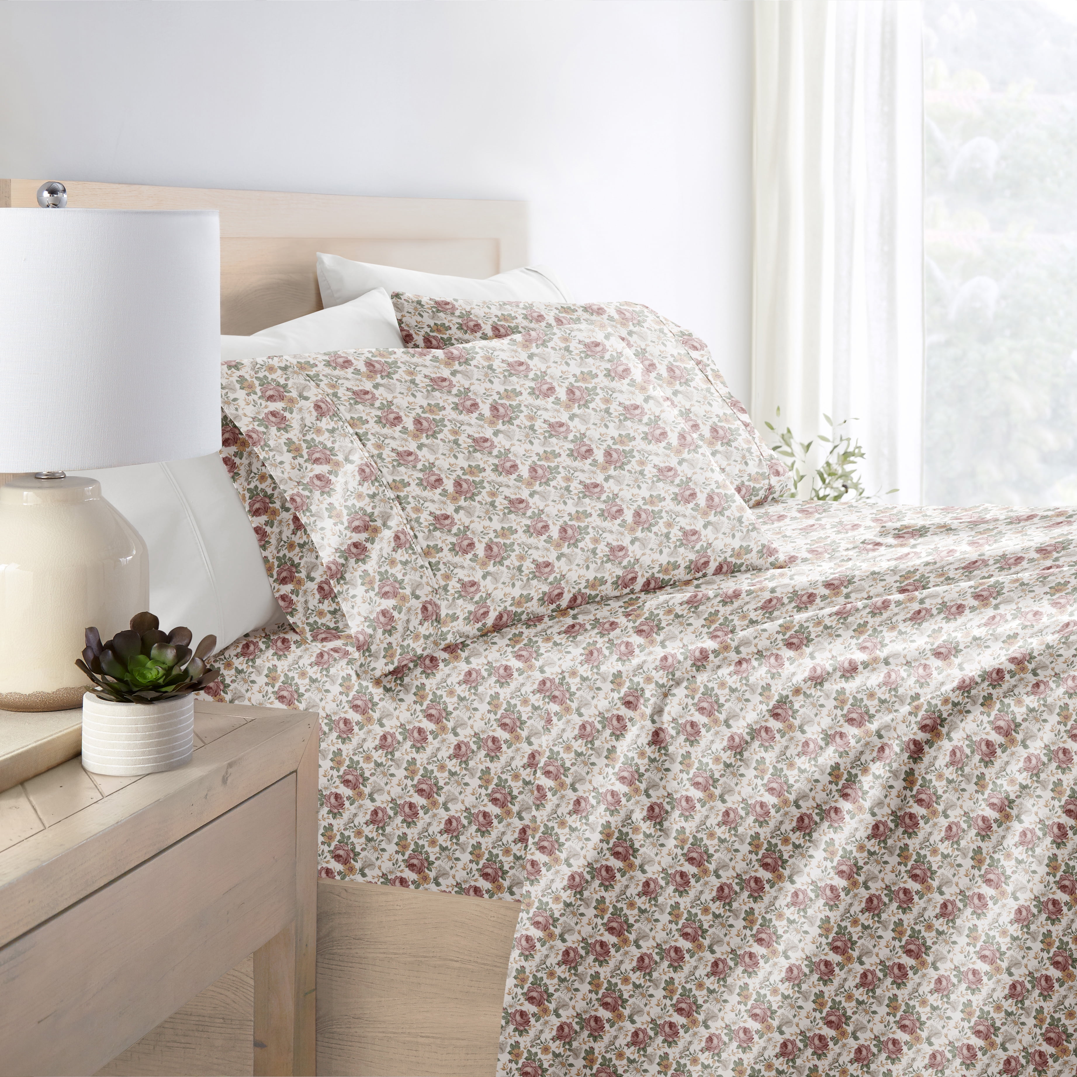 Noble Linens 4 Piece Pattern Microfiber Bed Sheets Set, Blooming Floral Rose, Queen
