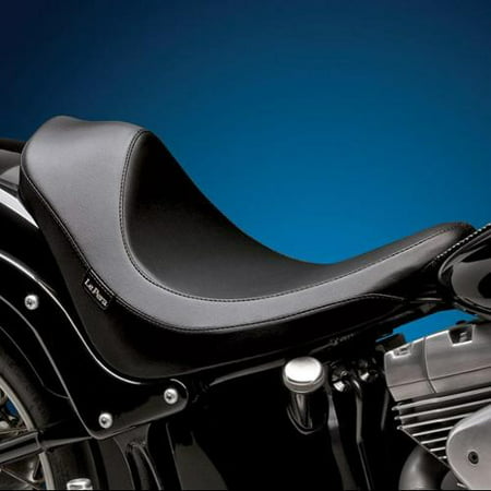Le Pera Villain Solo Seat  Black Smooth Fits 07 13 Harley  