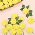 thumbnail image 4 of Flores de rosas artificiales Rosas de espuma artificial Decoración de rosas falsas de apariencia real para el hogar, centros de mesa de ramos de boda de bricolaje amarillo Jormftte CDWJ437-5, 4 of 6