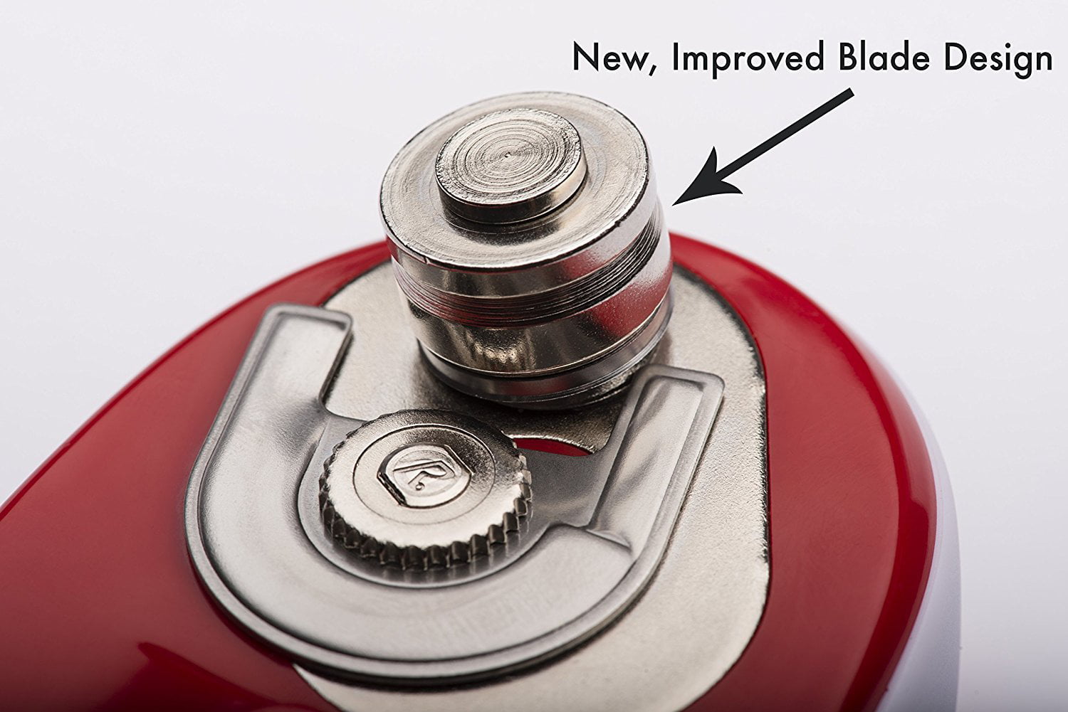 How to replace batteries in a Tornado can opener 