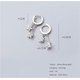 thumbnail image 4 of Aros colgantes de flores para mujeres y niñas, de plata de ley 925, con dijes pequeños de diamantes de imitación y doble margarita, con forma de barra, pequeños aros colgantes para el, 4 of 6