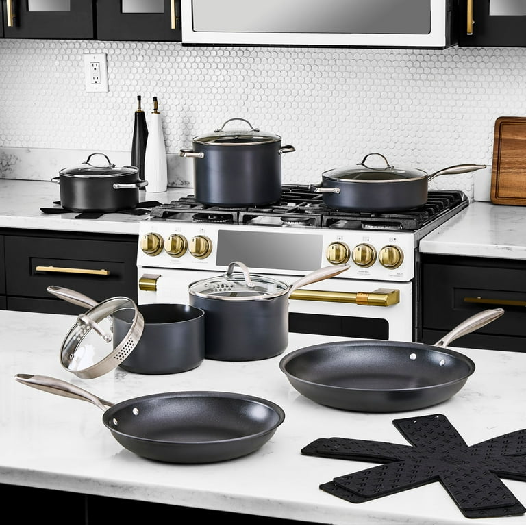 Free Shipping! Thyme & Table Hard Anodized 15-Piece Cookware Set