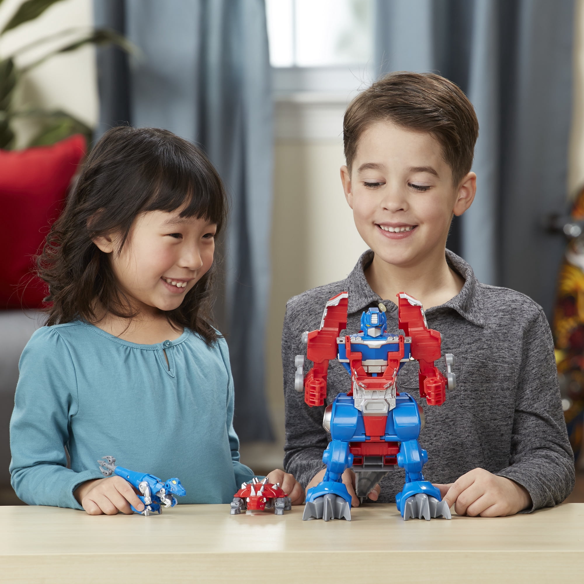 Playskool Heroes Transformers Rescue Bots Knight Watch Optimus Prime