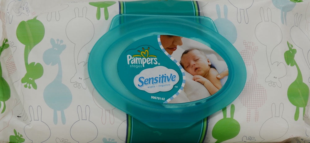 Pampers Sensitive Baby Wipes, Unscented (64 count)