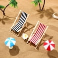 thumbnail image 3 of Set en miniatura de micro paisaje playero con mini palmeras, sombrillas, tumbonas, bebidas y mesa de centro redonda decorativa para casa de muñecas., 3 of 7