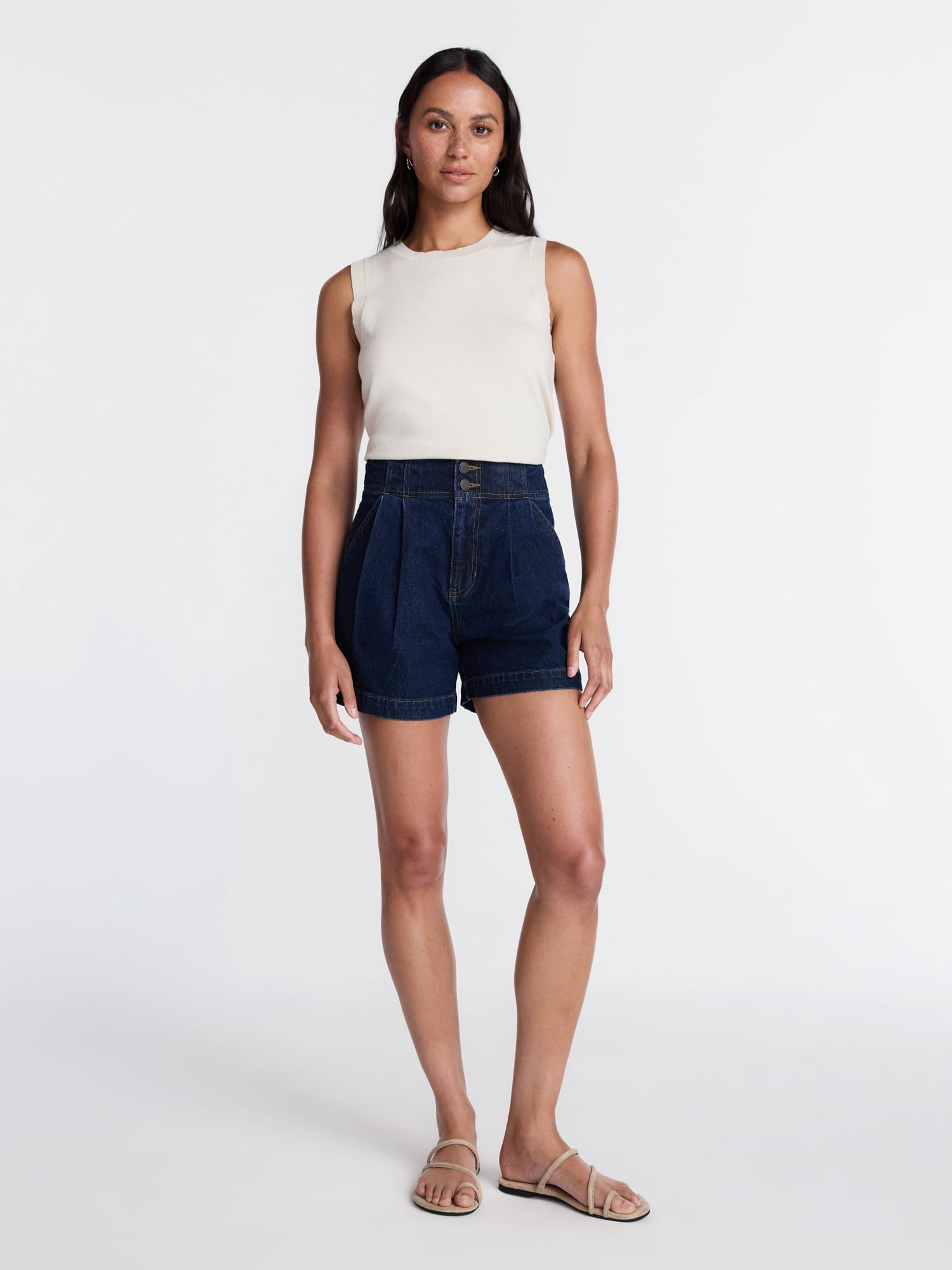 Time and Tru Women's High Rise Pleated Denim Shorts, 4.5" Inseam, Sizes 0-20