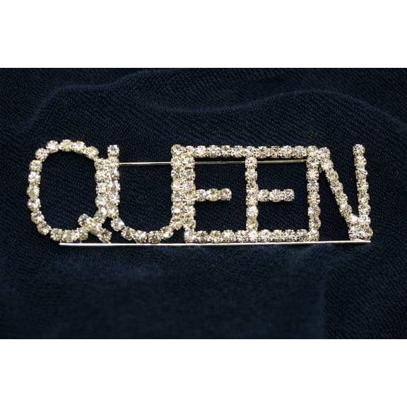Large QUEEN Crystal Rhinestone in Block Letters Pin Brooch New