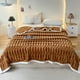 thumbnail image 5 of Manta suave para sofá y cama, ligera y cálida, reversible, con diseño a cuadros, acogedora y cómoda para cualquier estación, ideal para mujeres, familias y para relajarse en la sala de, 5 of 8