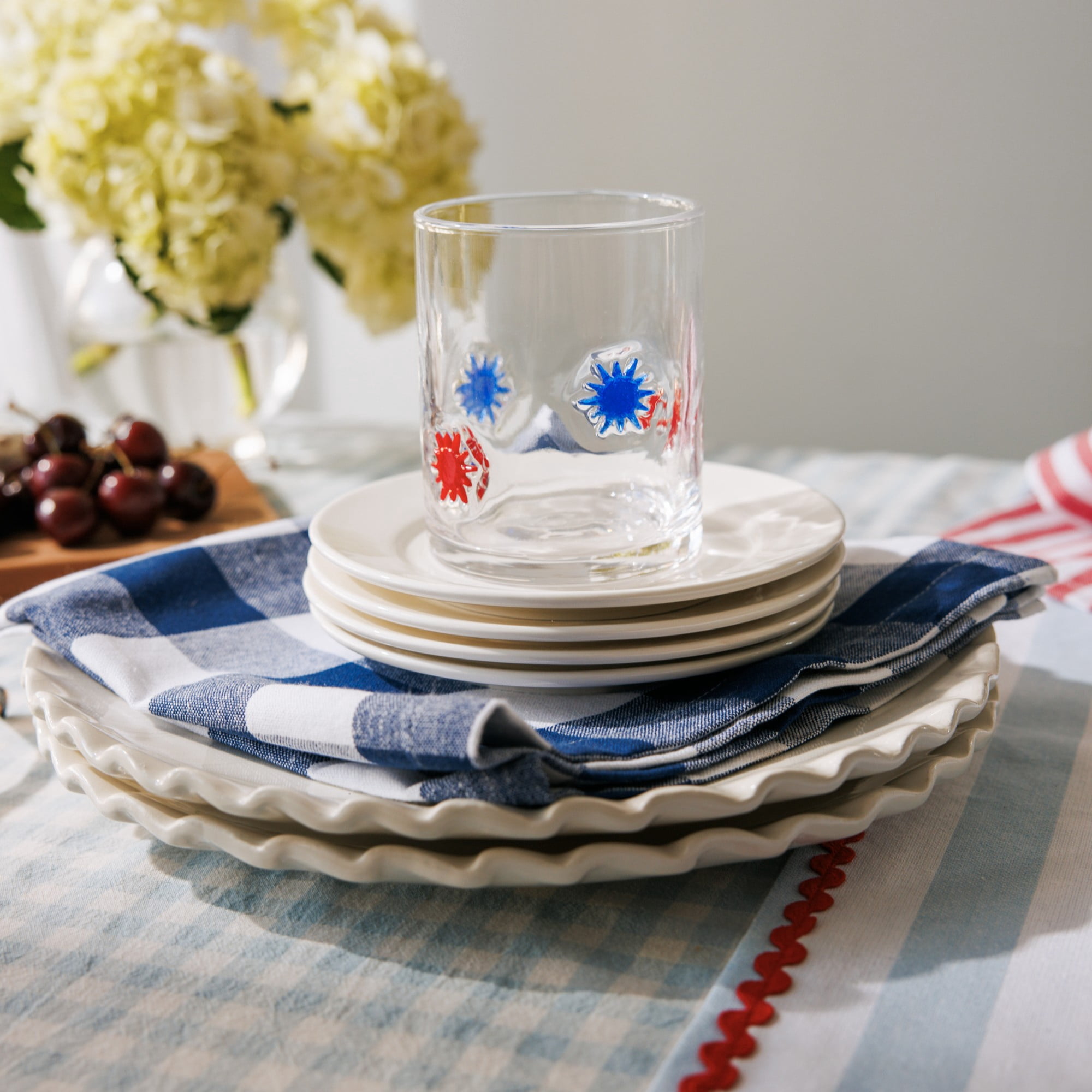 Thyme & Table 12 fl oz Red and Blue Patriotic Fireworks Charm Drinking Glasses, Set of 2