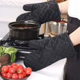 thumbnail image 4 of Ofenhandschuhe und Topflappen Küche, Ofenhandschuhe, Anti-Hitze Silikon Ofenhandschuh hitzebeständig und rutschfest, geeignet zum Backen, Grillen, 1 P, 4 of 5