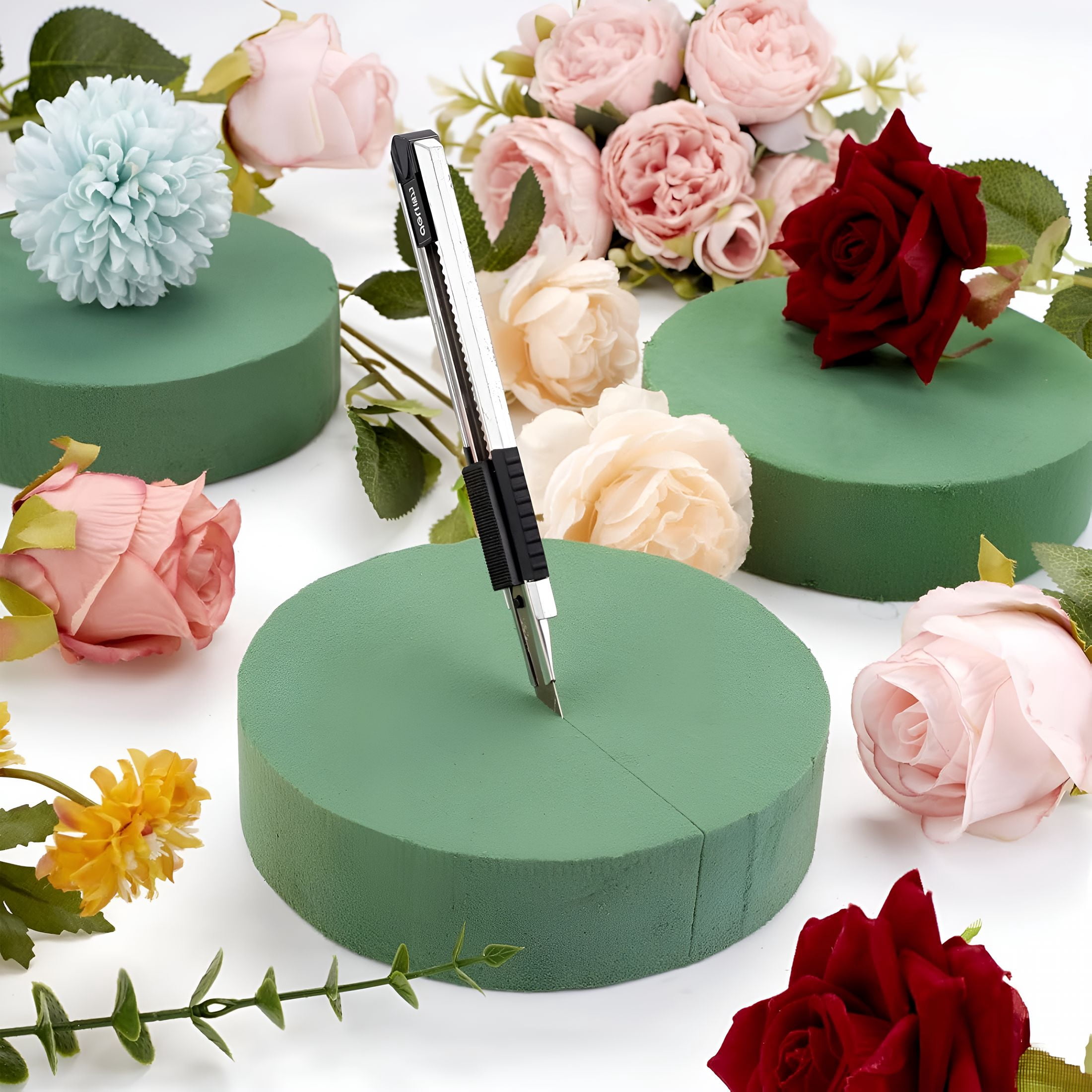 XIBUFE 6 Packs 6"Round Floral Foam Blocks,Wet&Dry Green Foam for Fresh and Artificial Flowers,Flower Foam for Wedding,Birthdays,Party,Home Decorations