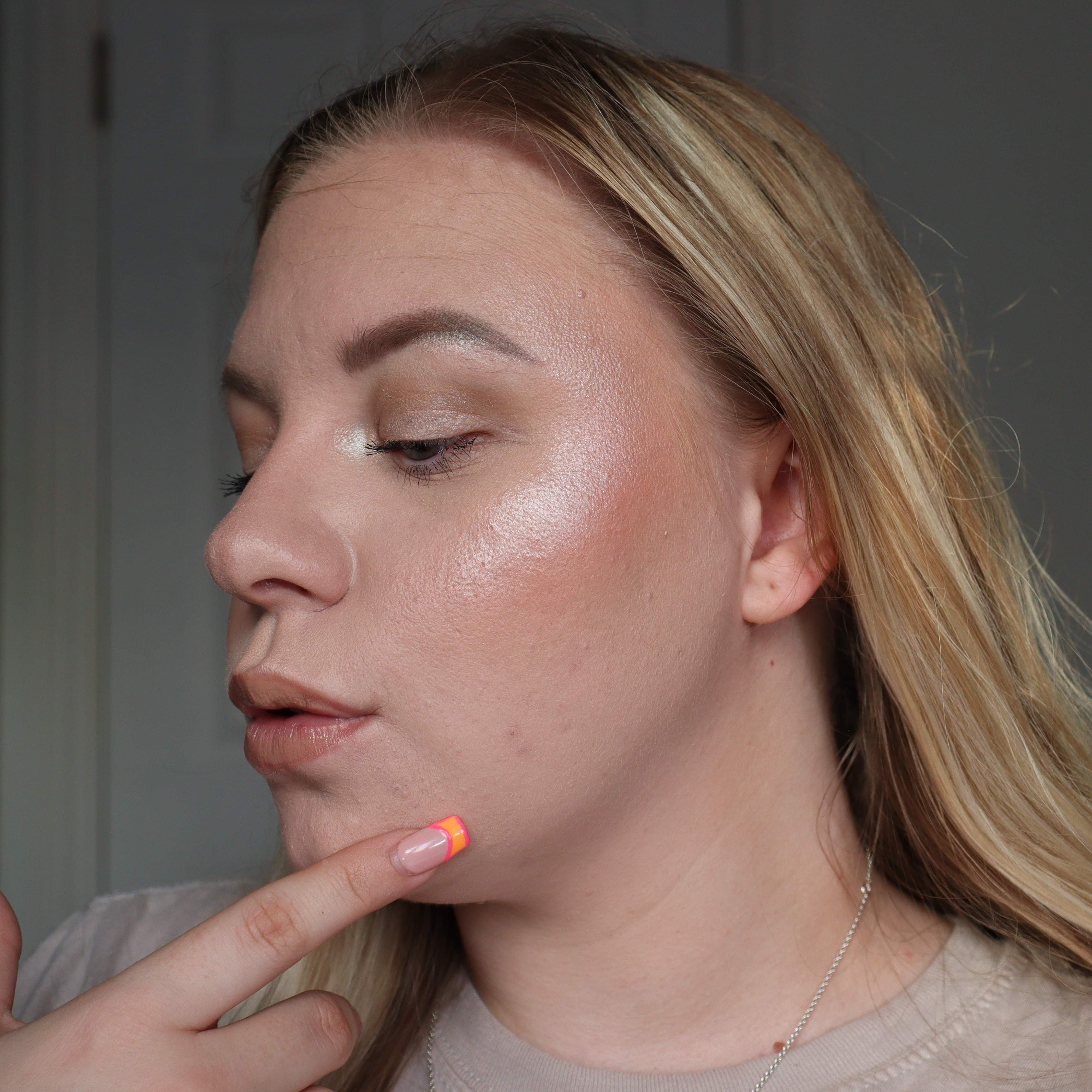 Relove by Revolution Fix Stick Glow