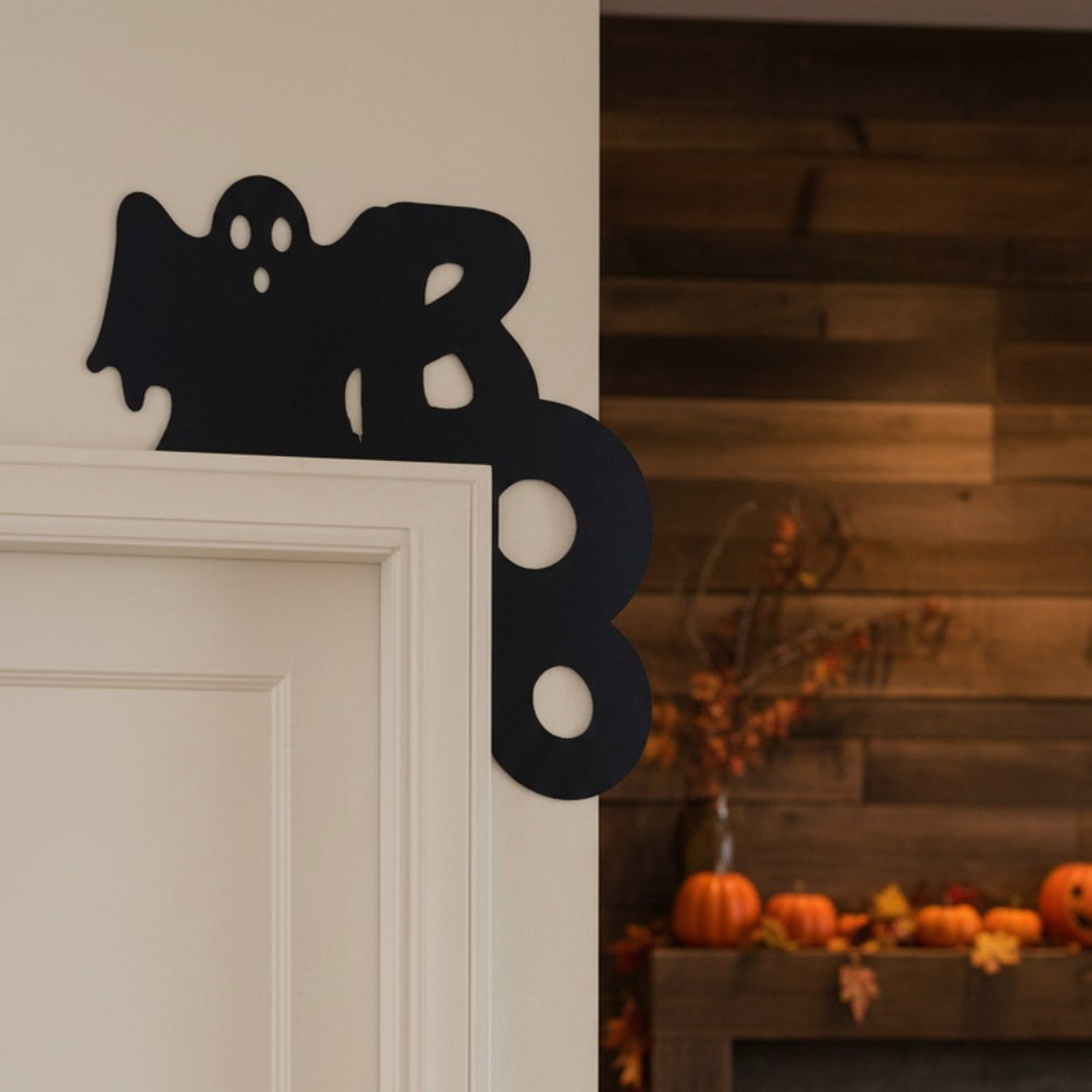 Halloween Ghost Door Hanging Sign, Gothic Farmhouse Wall Decor for Front Door, Dorm Room, Haunted House and Family Party