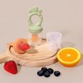 thumbnail image 4 of Set de alimentador de frutas para bebé Minie Joo de silicona libre de BPA, 9 piezas, 4 of 8
