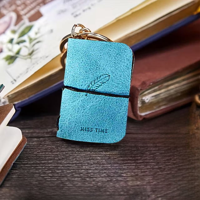 Deeceymbur Mini Ledger Keychain Portable Notebook Soft Faux Leather Cover Creative Design Key Accessory Daily Notes Gift
