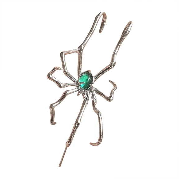 Halloween Spider Ear - Unique Gothic Stud Earrings for Women, Trendy Crawling Spider Jewelry for Punk Fashion, Parties & Accessories