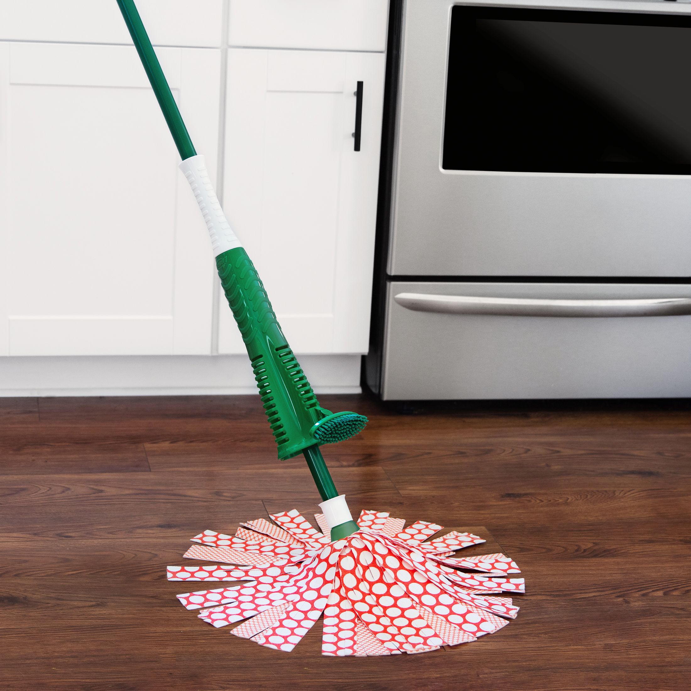 Libman Wonder Mop. ® Green and White Handle. - image 4 of 6