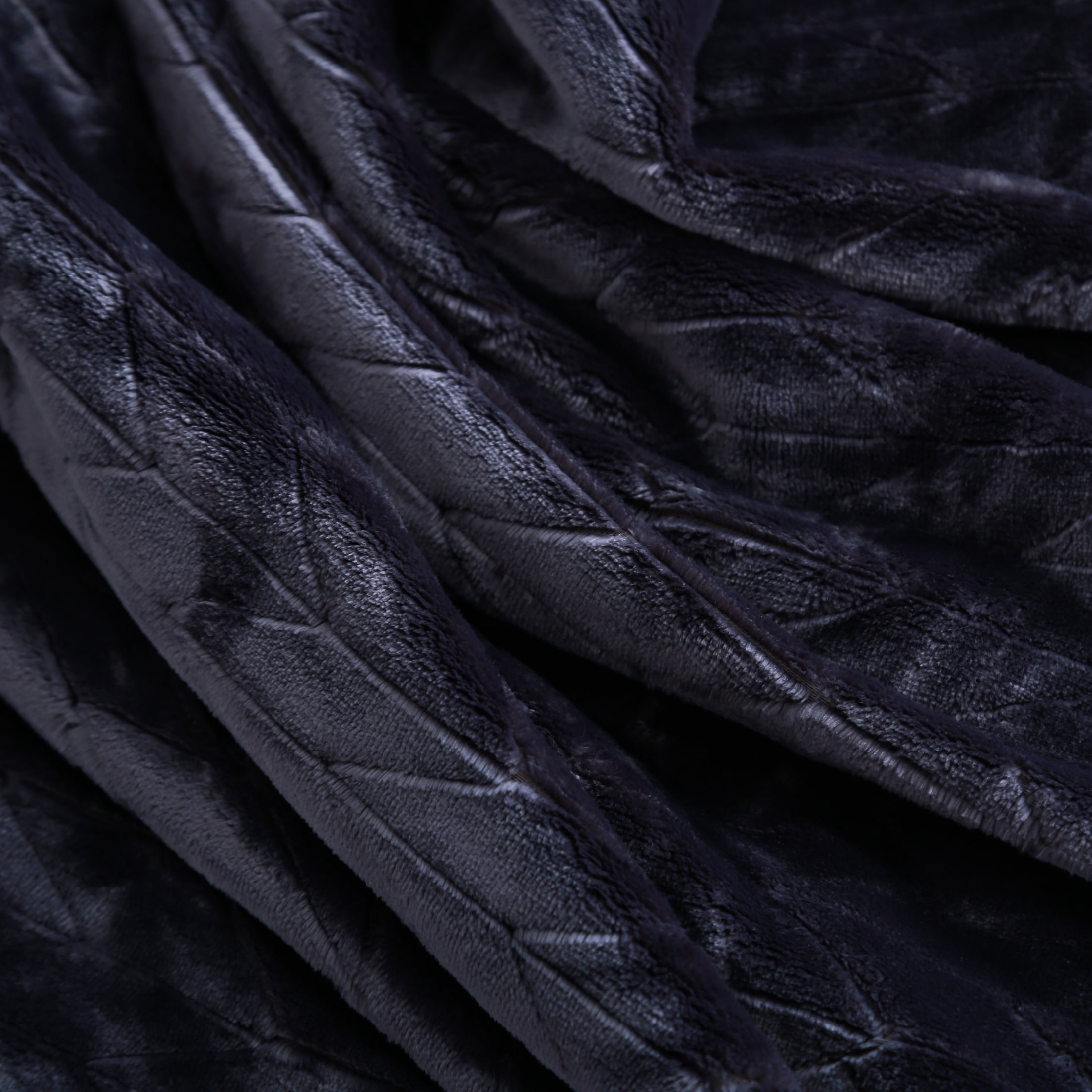 Jeté en Peluche Better Homes & Gardens Gris Foncé BHG T PLS THR GREY