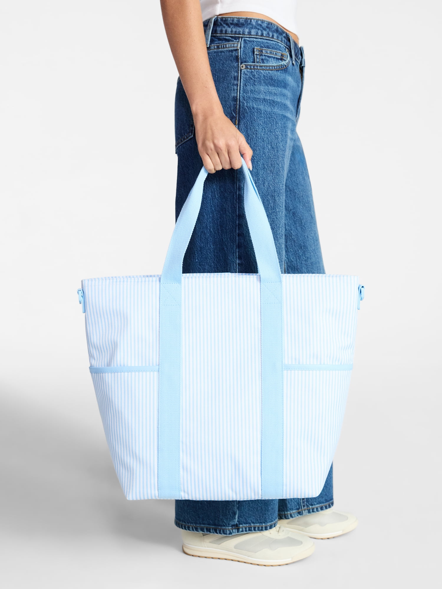 No Boundaries Women's Beach Insulated Tote Bag, Sky Pin Stripe