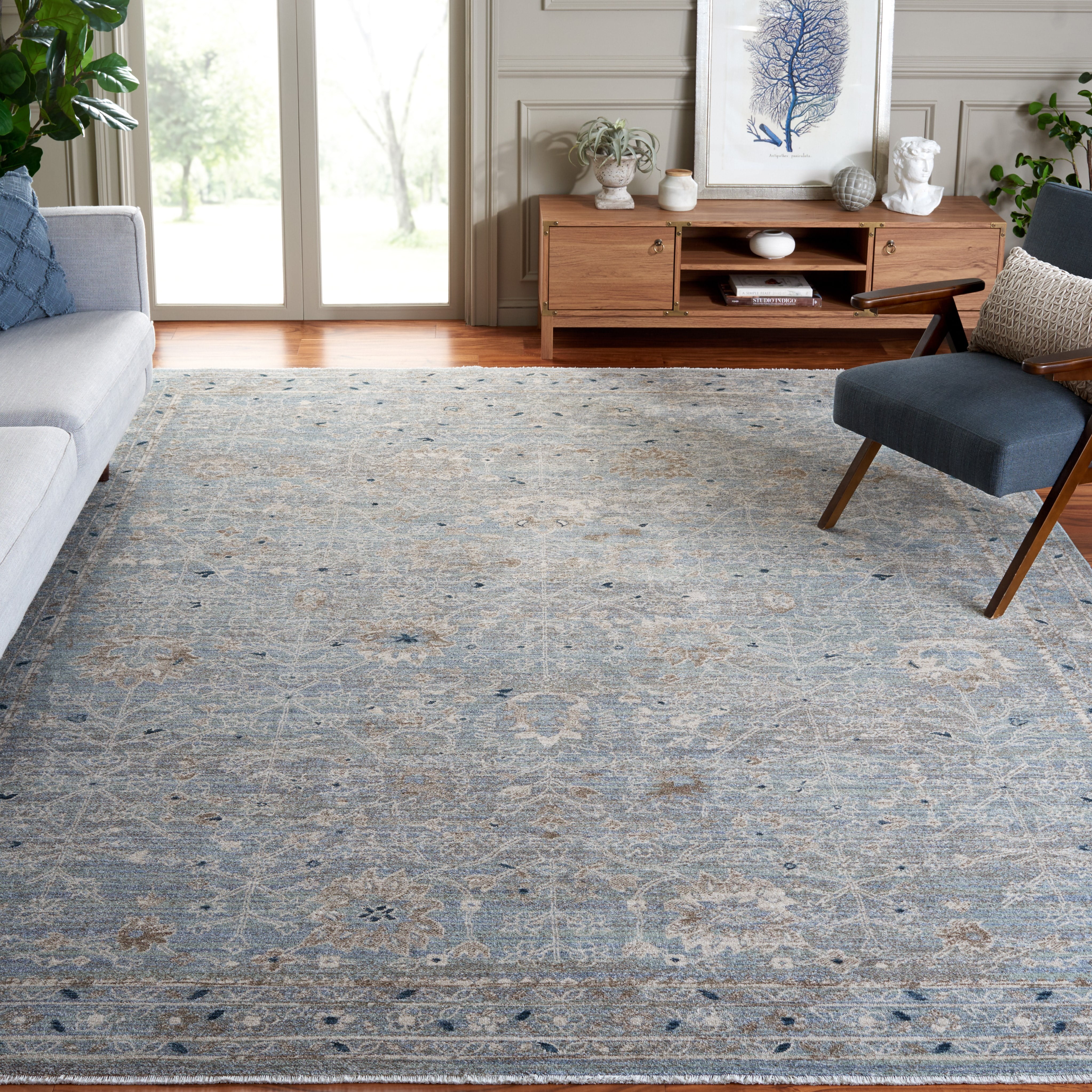 SAFAVIEH Antique Patina Rebecca Distressed Polyester Area Rug, Blue/Ivory, 4' x 5'7"