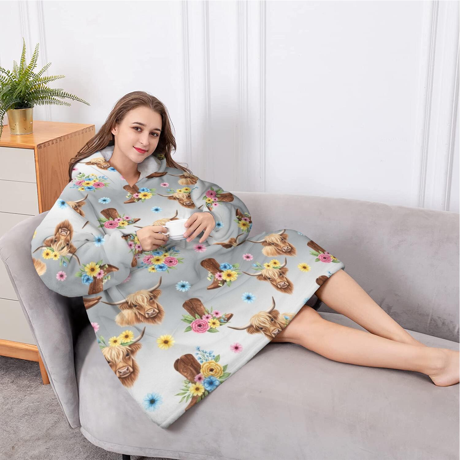 Oversized Wearable Blanket Hoodie,Gray Highland Cow Flower Boot Pattern Sherpa Blanket Hoodie with Super Pockets,Super Warm Fuzzy Pullover for Women & Men