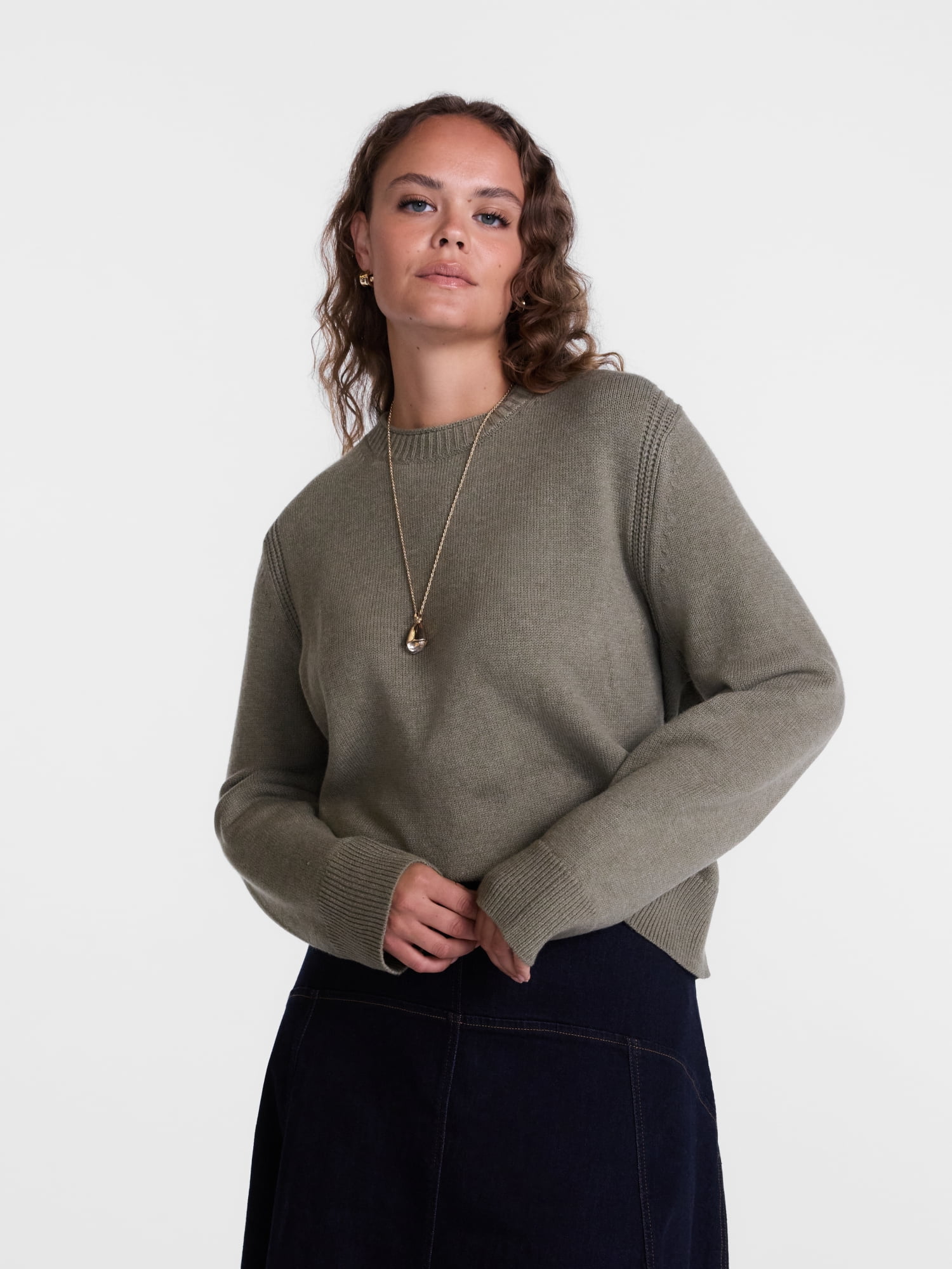 Scenario Women's and Women's Plus Cozy Crewneck Sweater with Long Sleeves, Sizes XS-4X
