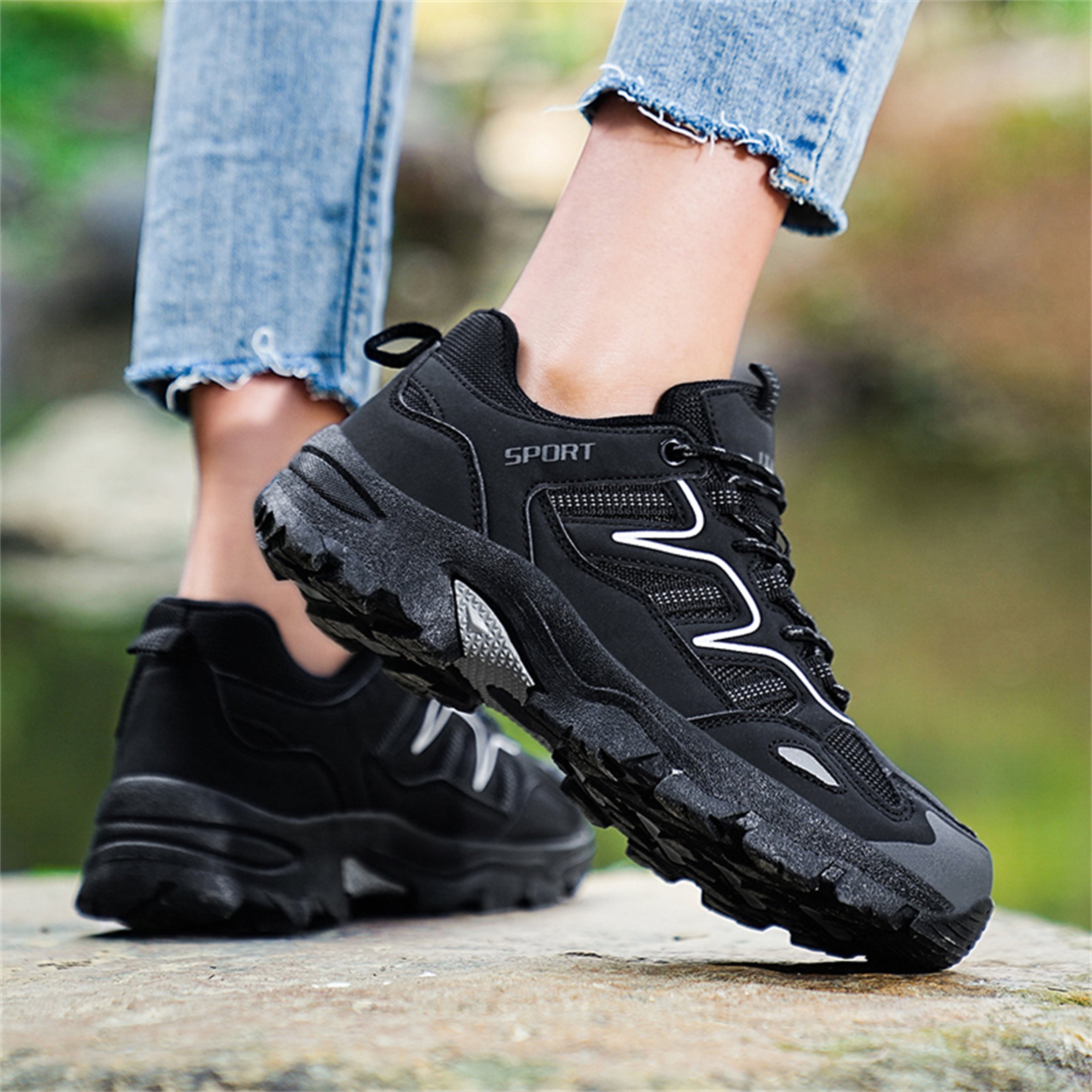 LASUDRAA Mens Womens Non-Slip Hiking Shoes Breathable Lightweight Outdoor Trekking Sneakers for Walking Camping