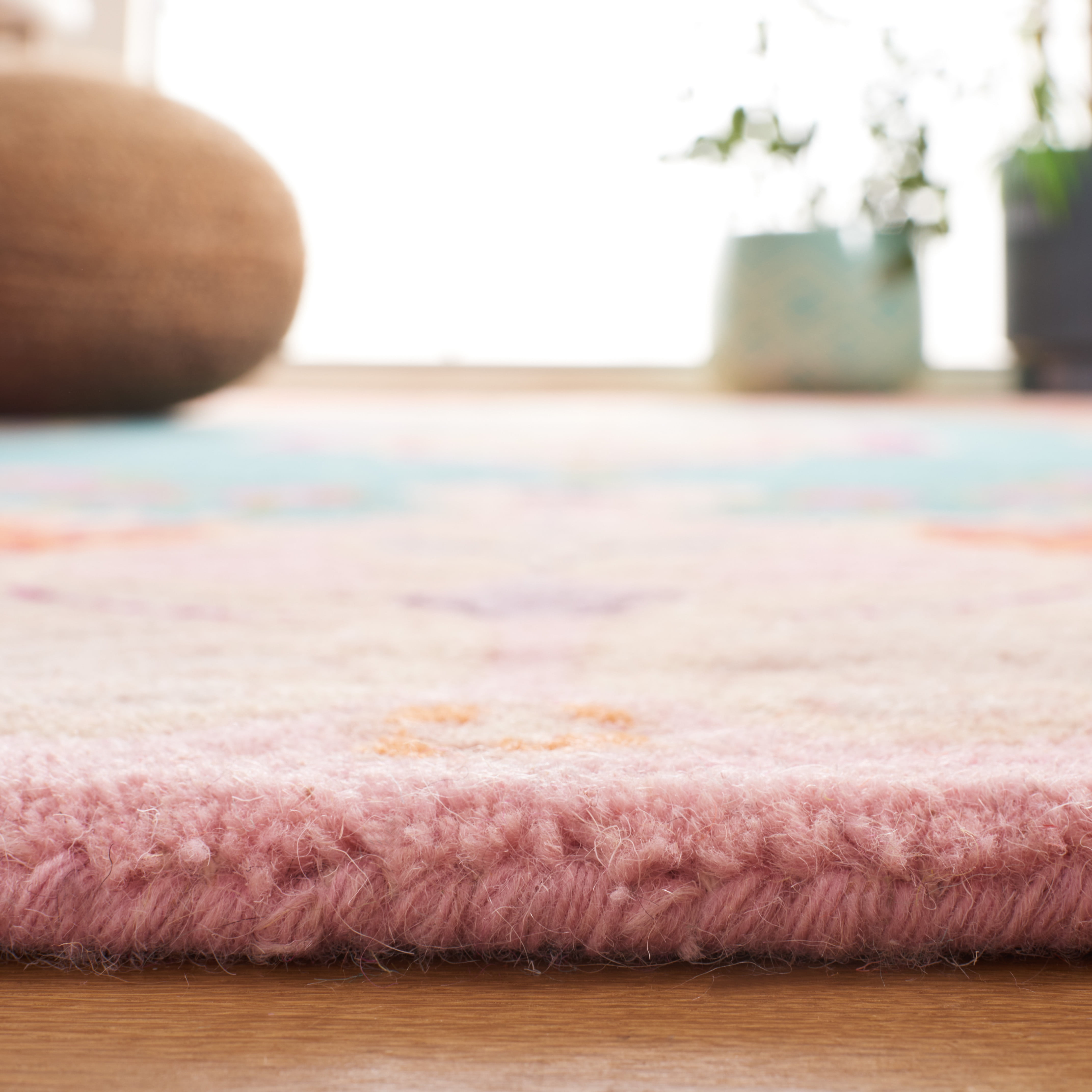 SAFAVIEH Bellagio Chandler Floral Wool Area Rug, Blue/Pink, 2'6" x 4'